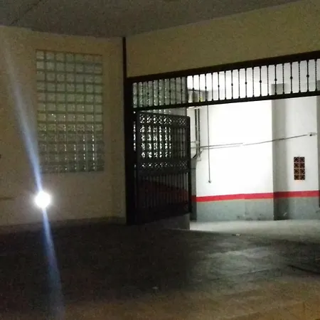 Apartamento Centro Total Ganivet Apartment *